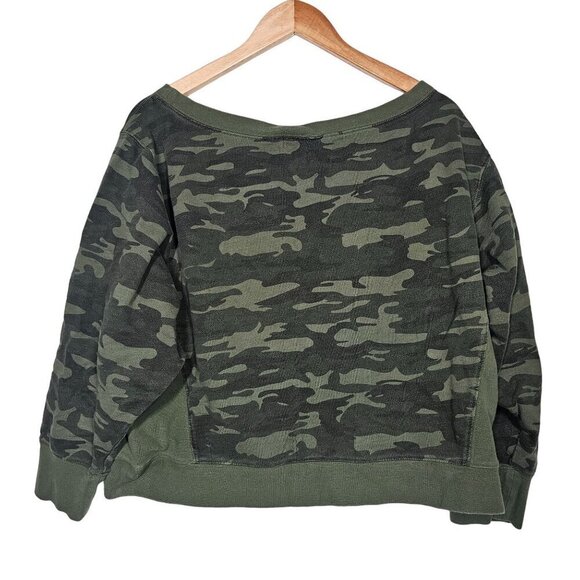 Good American Wide Neck Camo Sweatshirt Pullover Crewneck Green Women Size 3 - Picture 5 of 12